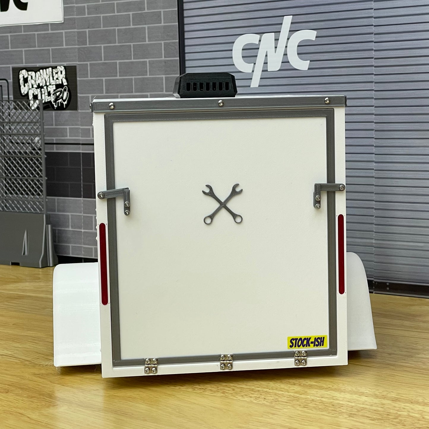 1/10 Scale Enclosed Utility Trailer Standard, Slammed or Lifted and Custom Options (NO WHEELS OR TIRES INCLUDED)