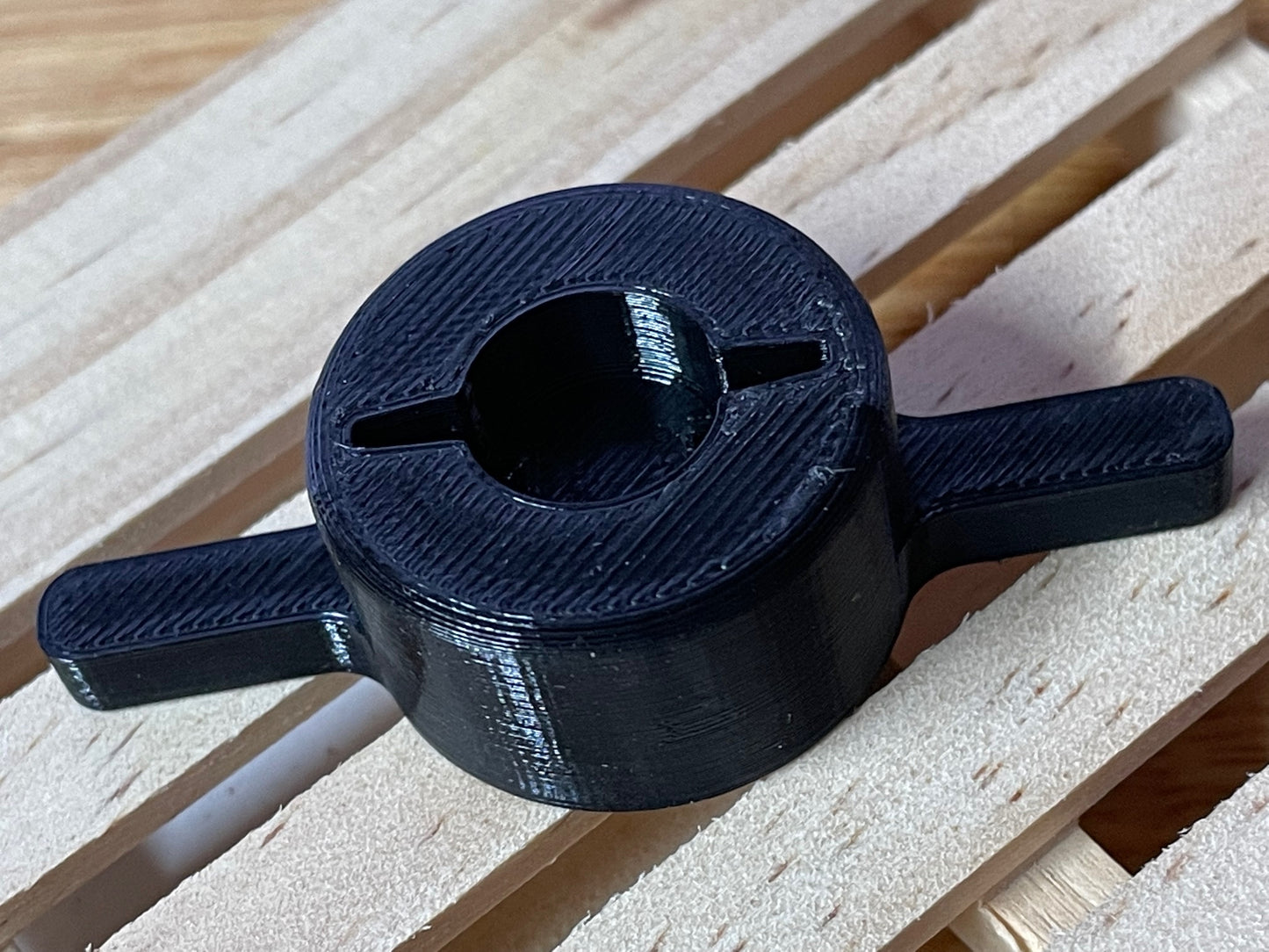 Knock Off Install Removal Tool for Redcat 64 Impala, 59 Impala & Monte Carlo