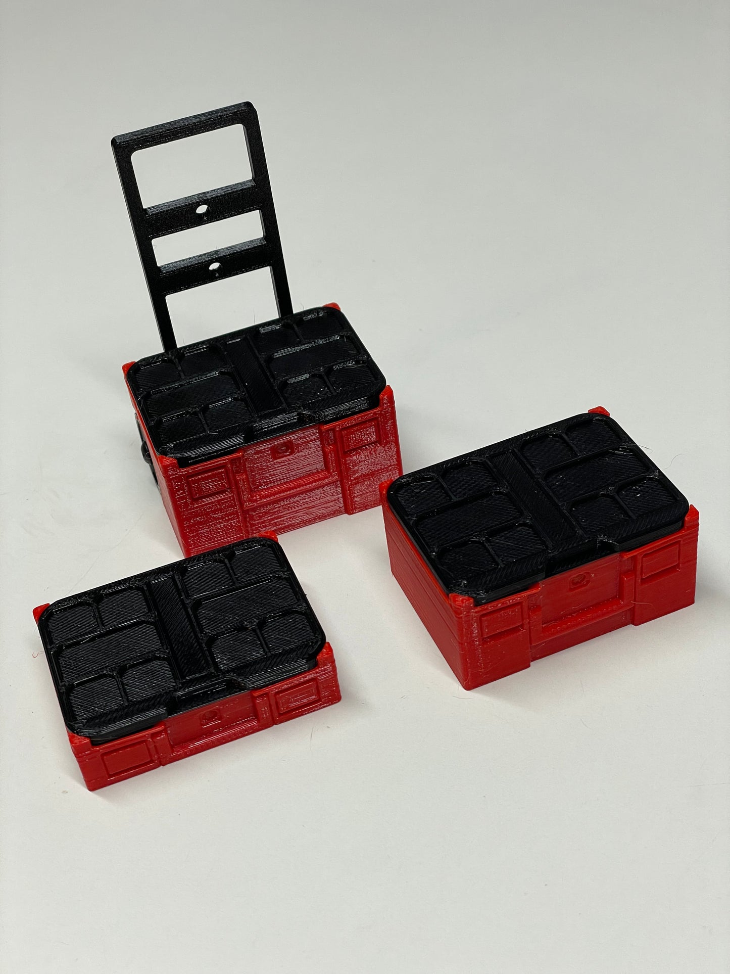 1/10 Scale “Pack Out” Tool Boxes for Scale Garage Diorama