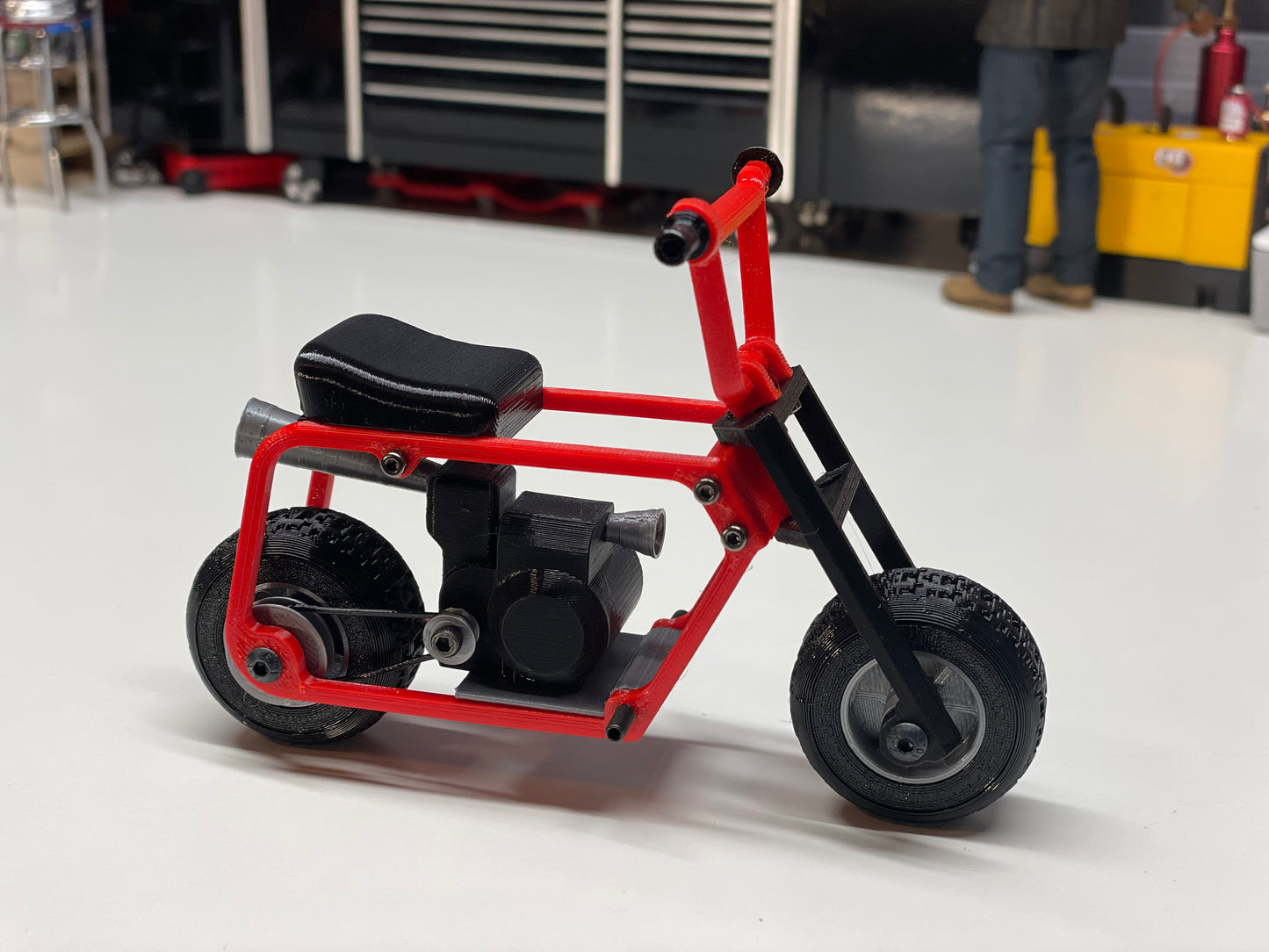 1/10 Scale “Doodle Bug” Mini Bike for your Scale Garage Diorama