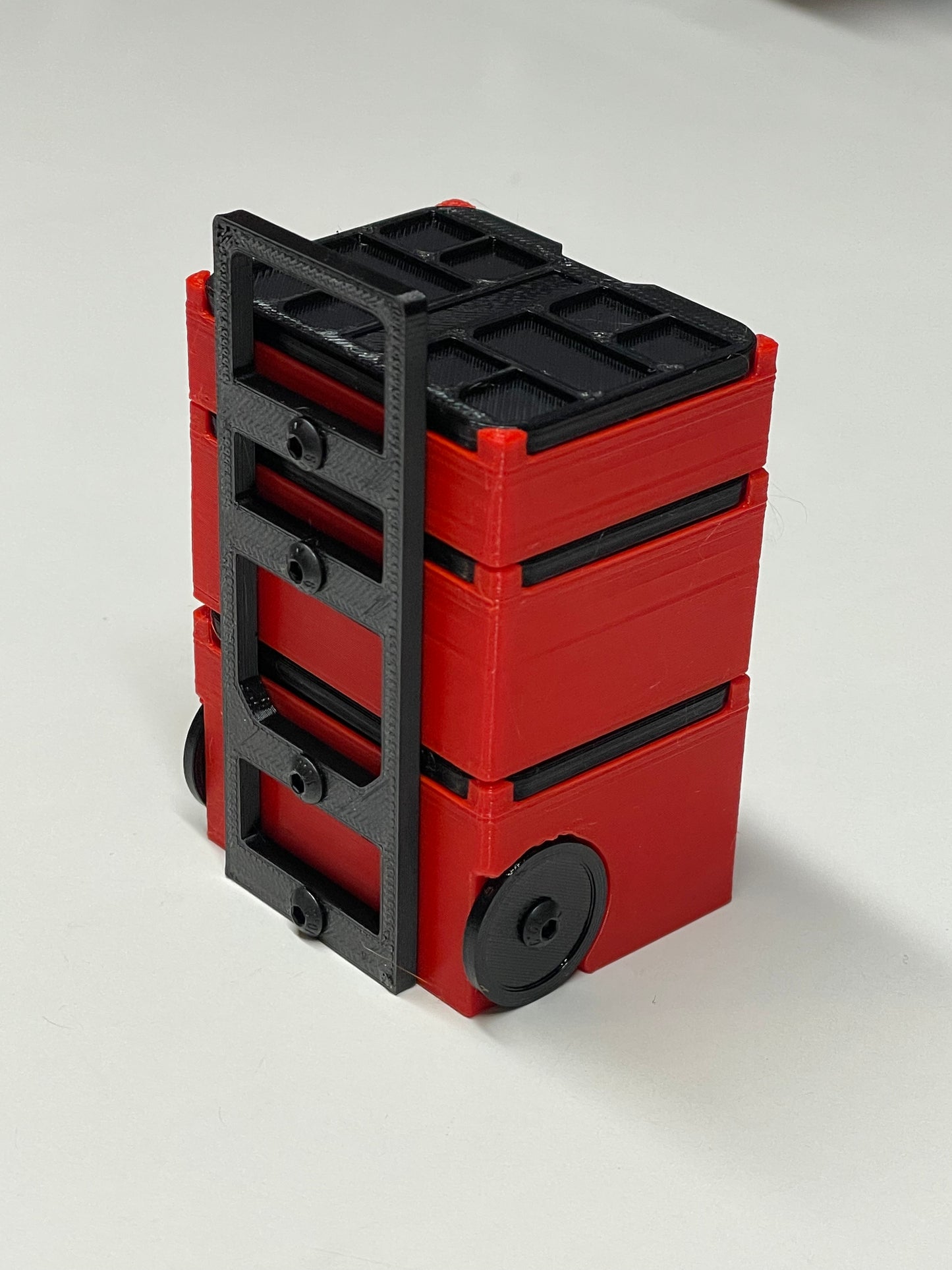 1/10 Scale “Pack Out” Tool Boxes for Scale Garage Diorama