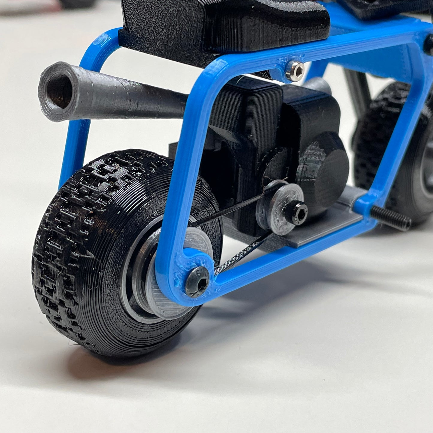 1/10 Scale “Doodle Bug” Mini Bike for your Scale Garage Diorama