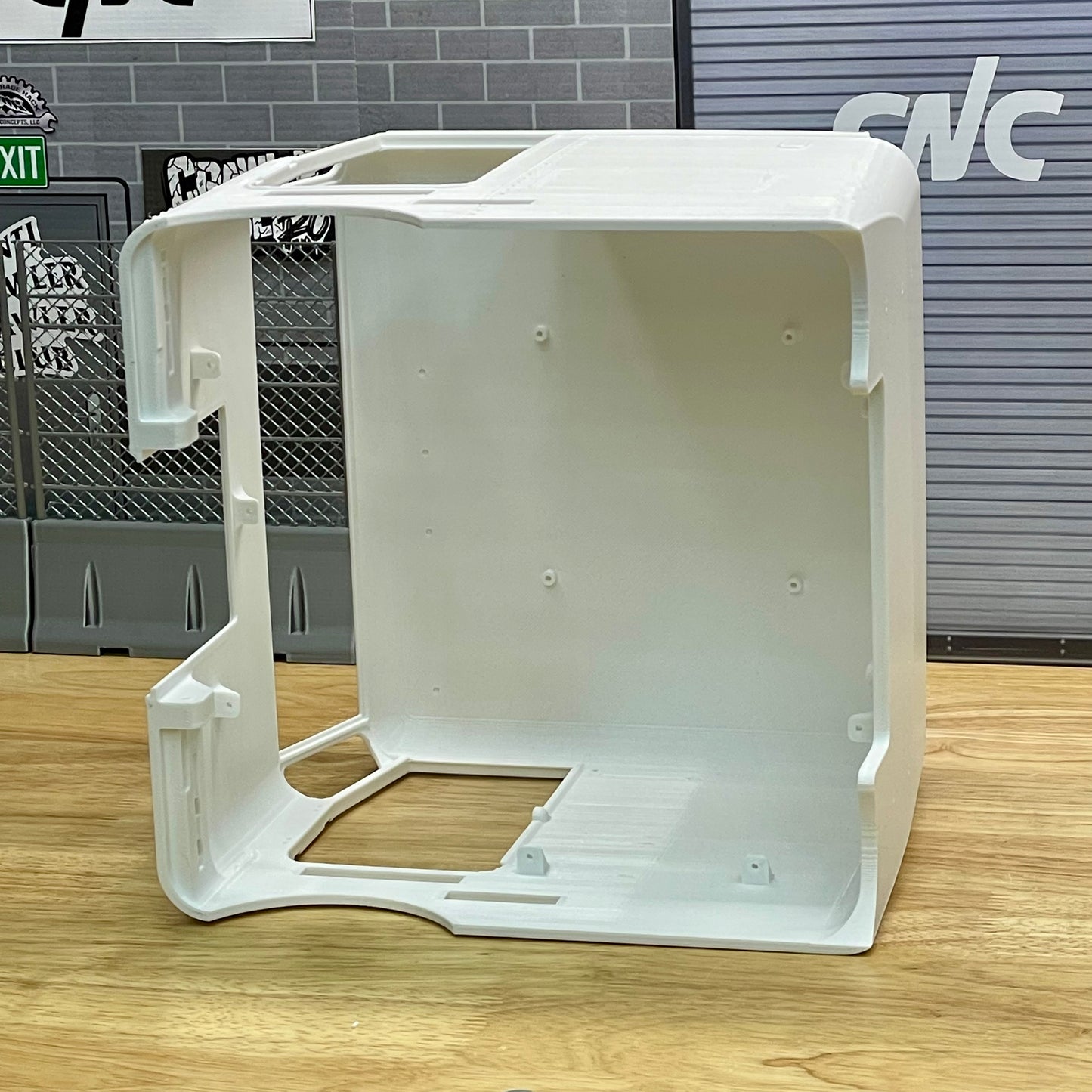 1/10 Scale COE Semi Tractor Builders Kit