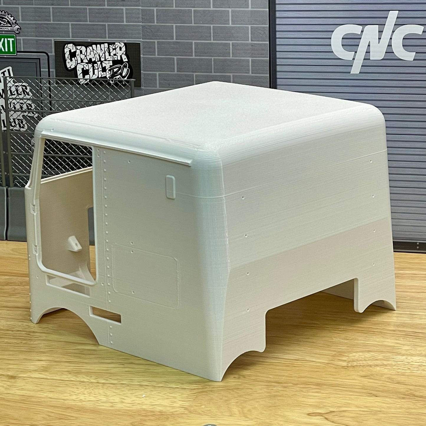 1/10 Scale COE Semi Tractor Builders Kit