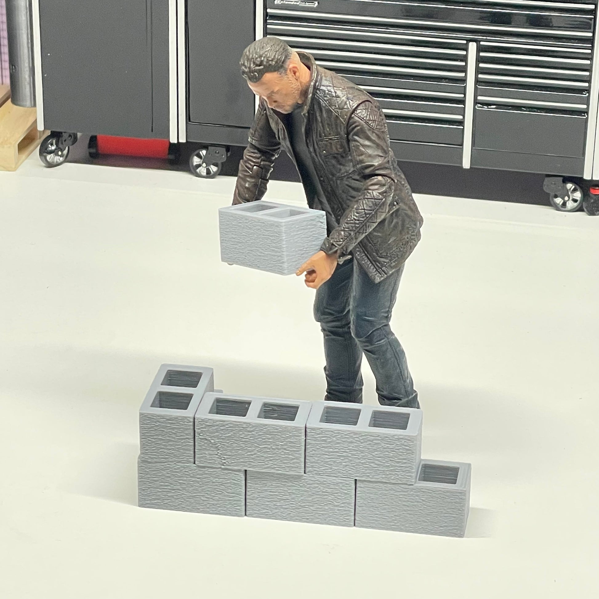 1/10 Scale Cinder Blocks (Set of 8) – Crawlers N Customs