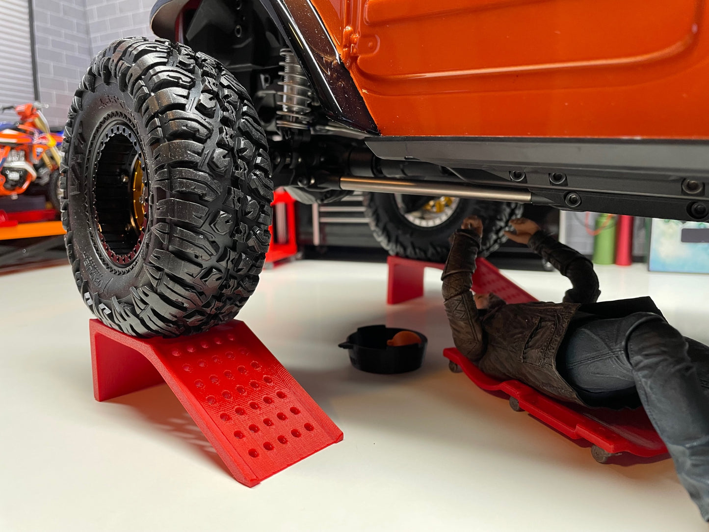 1/10th Scale Oil Change Ramp