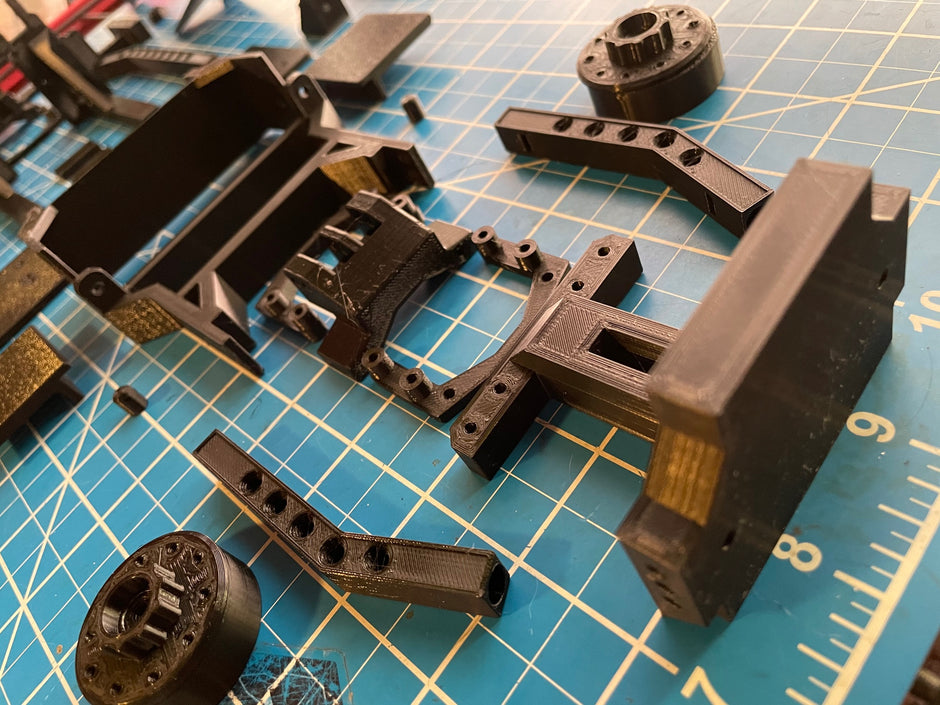 CrawlersNCustoms – Crawlers N Customs