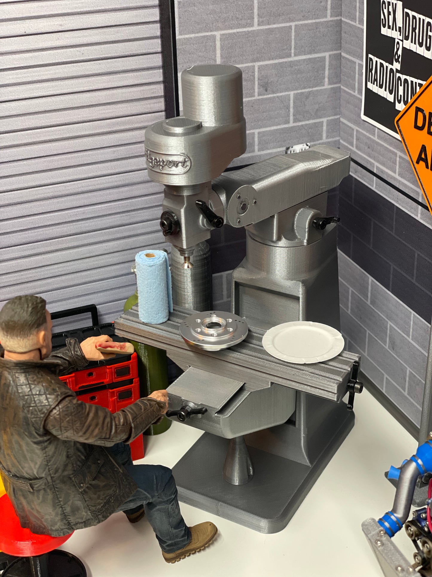 1/10 Scale “Bridgeport” CNC Mill for your Scale Garage