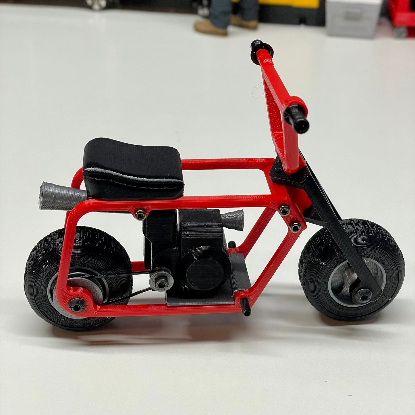 1/10 Scale “Doodle Bug” Mini Bike for your Scale Garage Diorama