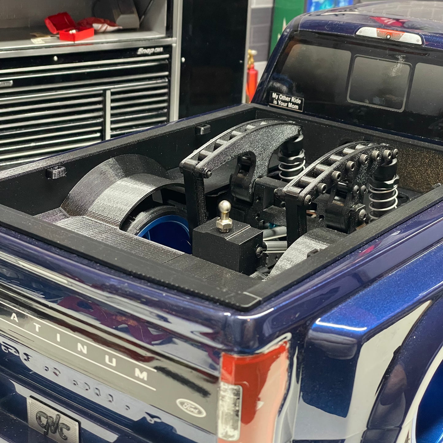 Tubbed Floor and Bed Liner w/Tie Down Brackets for Lowered CEN Racing Ford F450 (1/10 Scale-Truck Not Included)